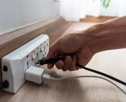 Evde ve İşyerinde Elektrikçi Çağırmadan Önce Yapılması Gerekenler